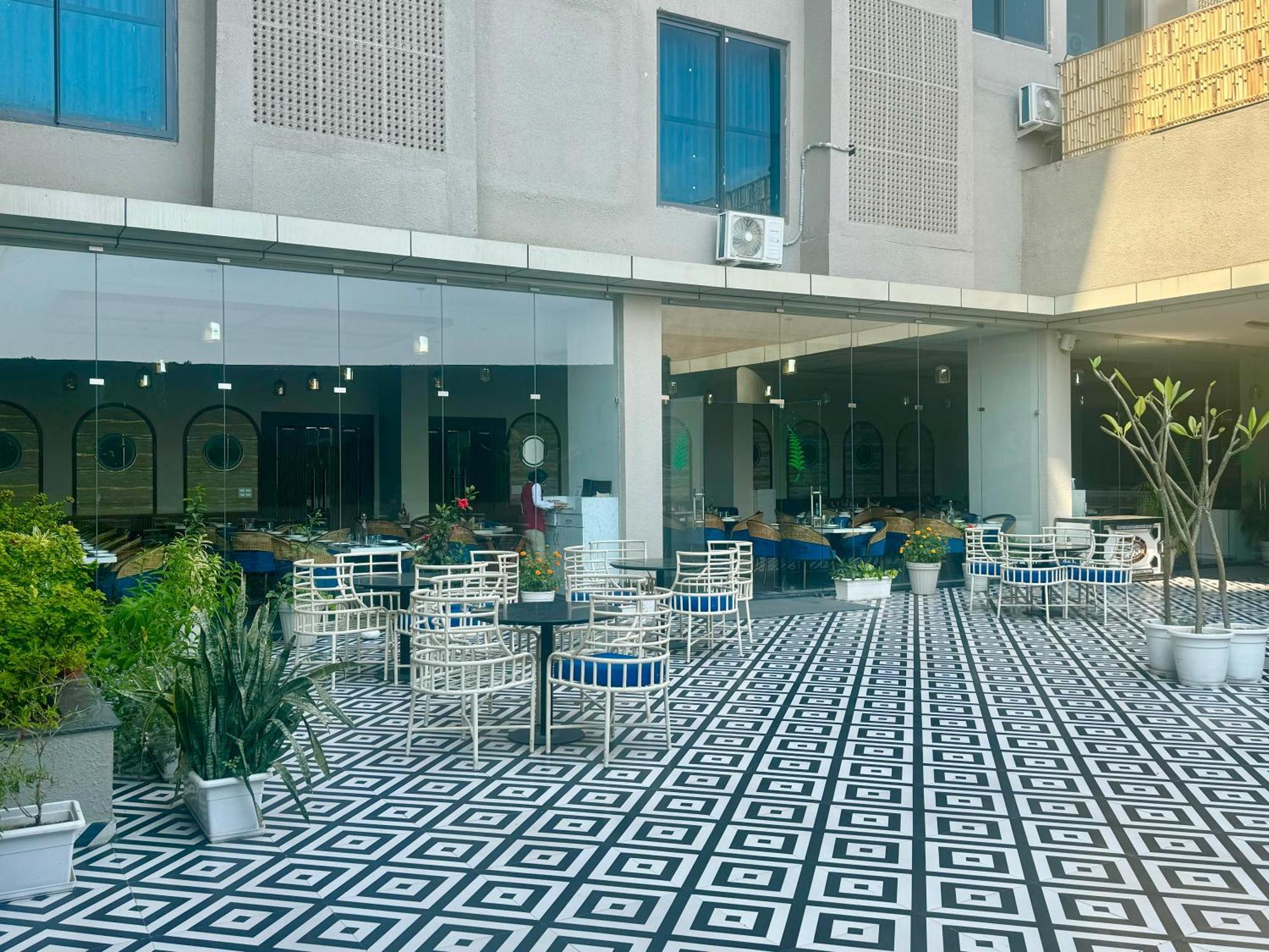 The Grand Anukampa Inn Pink City Jaipur Exterior foto